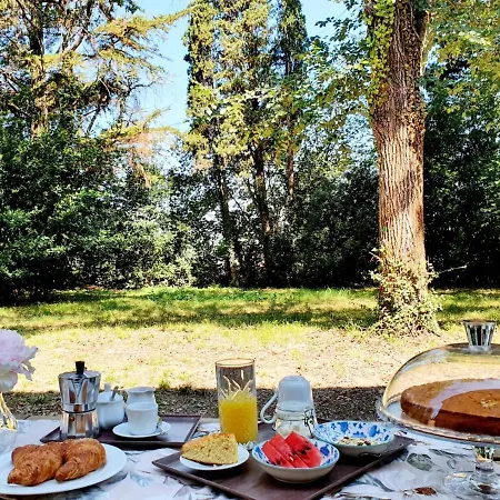 Bed & Breakfast Clara